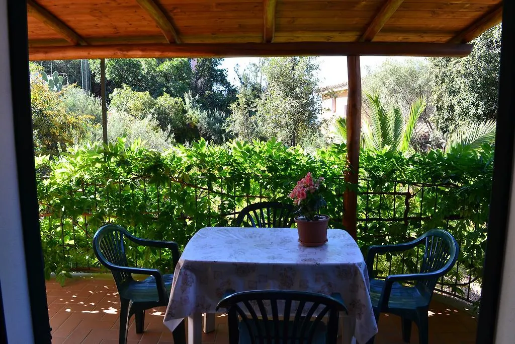 Case Vacanza Masoniai Santa Maria Navarrese Apartment